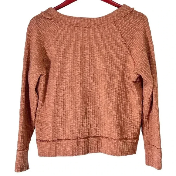 Two by Vince Camuto chunky long sleeve button up cardigan - Picture 3 of 4